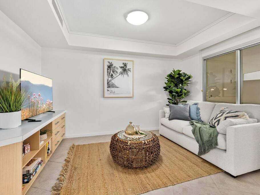 Sensational Ocean View 2 Bedroom Apartment Maroochydore Eksteriør bilde